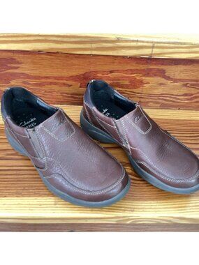 Clarks Wave Post Brown Leather Slip-On Ortholite Men's Comfort Size 8 NWOT